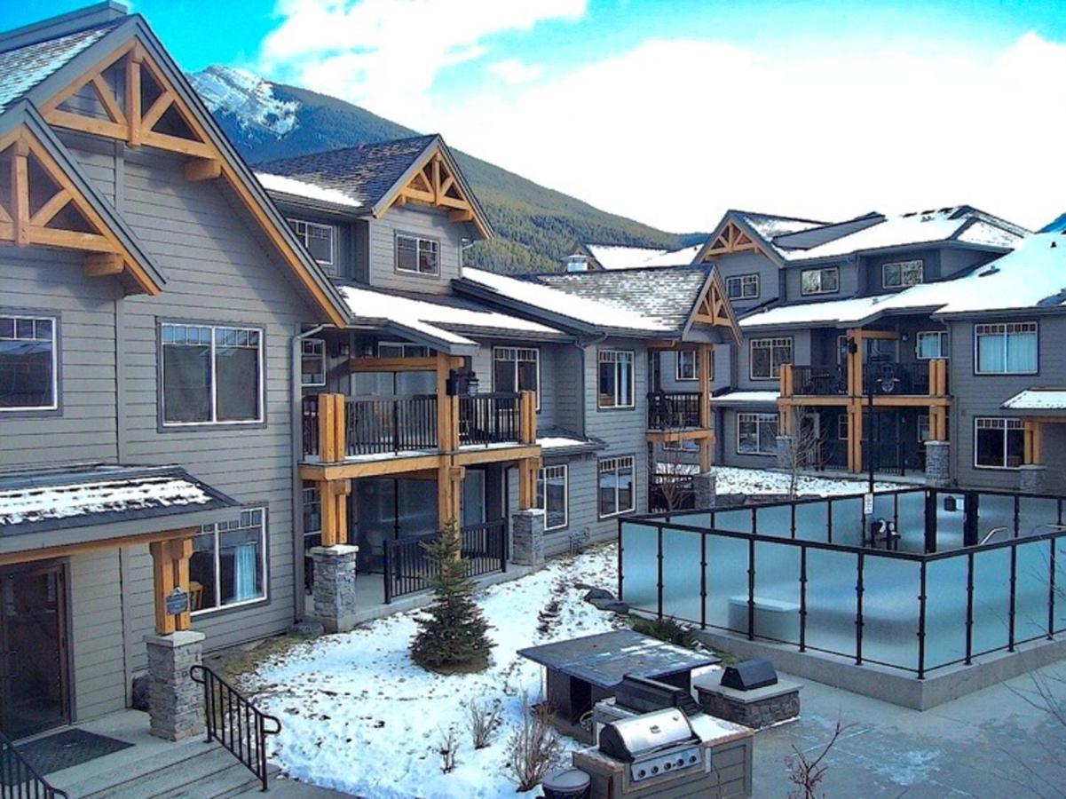 Copperstone Resort - Mountain View 2 Bedroom Condo Canmore Zewnętrze zdjęcie