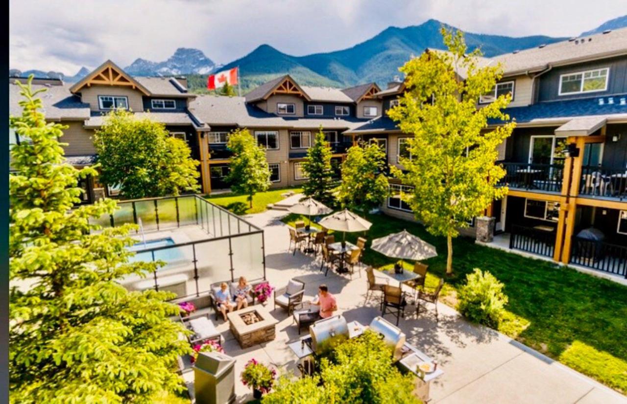 Copperstone Resort - Mountain View 2 Bedroom Condo Canmore Zewnętrze zdjęcie