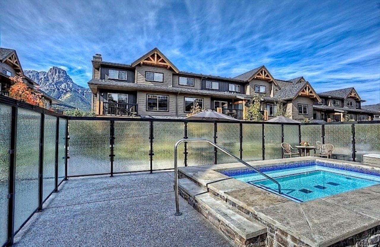 Copperstone Resort - Mountain View 2 Bedroom Condo Canmore Zewnętrze zdjęcie